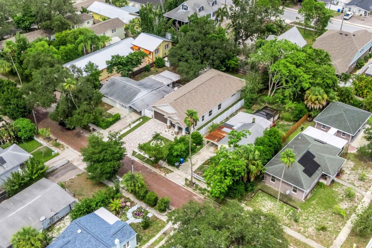 439 LOUDEN AVE — photo 49