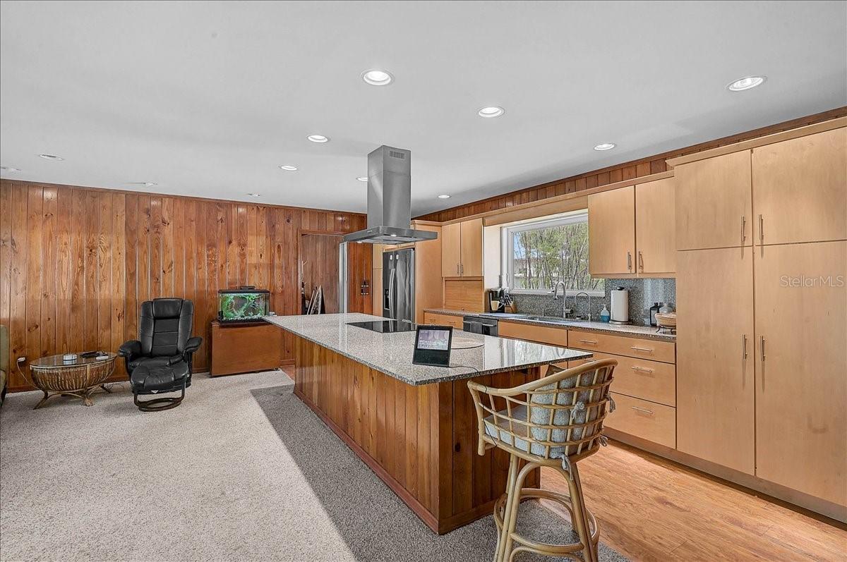 2404 BISPHAM RD — photo 13