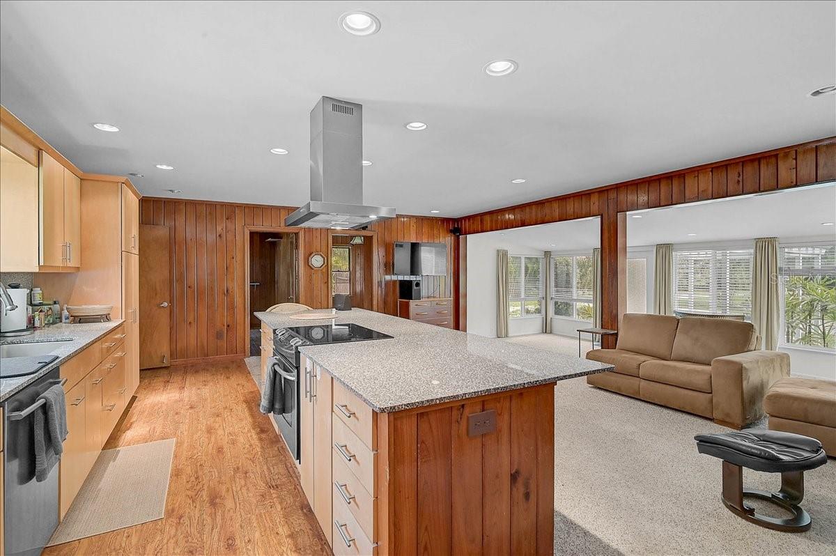 2404 BISPHAM RD — photo 10