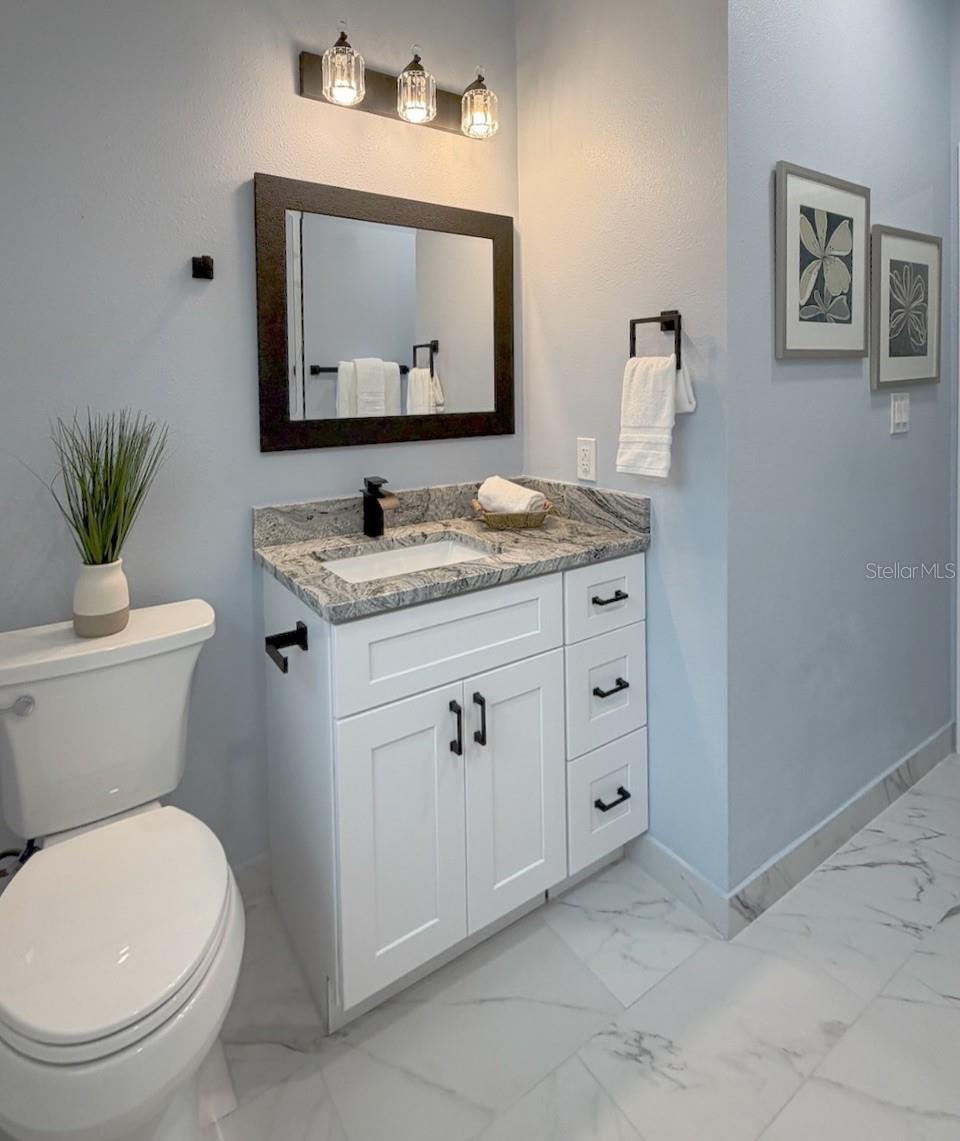 1083 S POINTE ALEXIS DR — photo 28