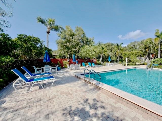 1083 S POINTE ALEXIS DR — photo 47