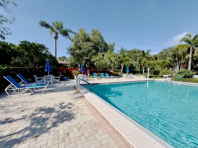 1083 S POINTE ALEXIS DR — photo 48