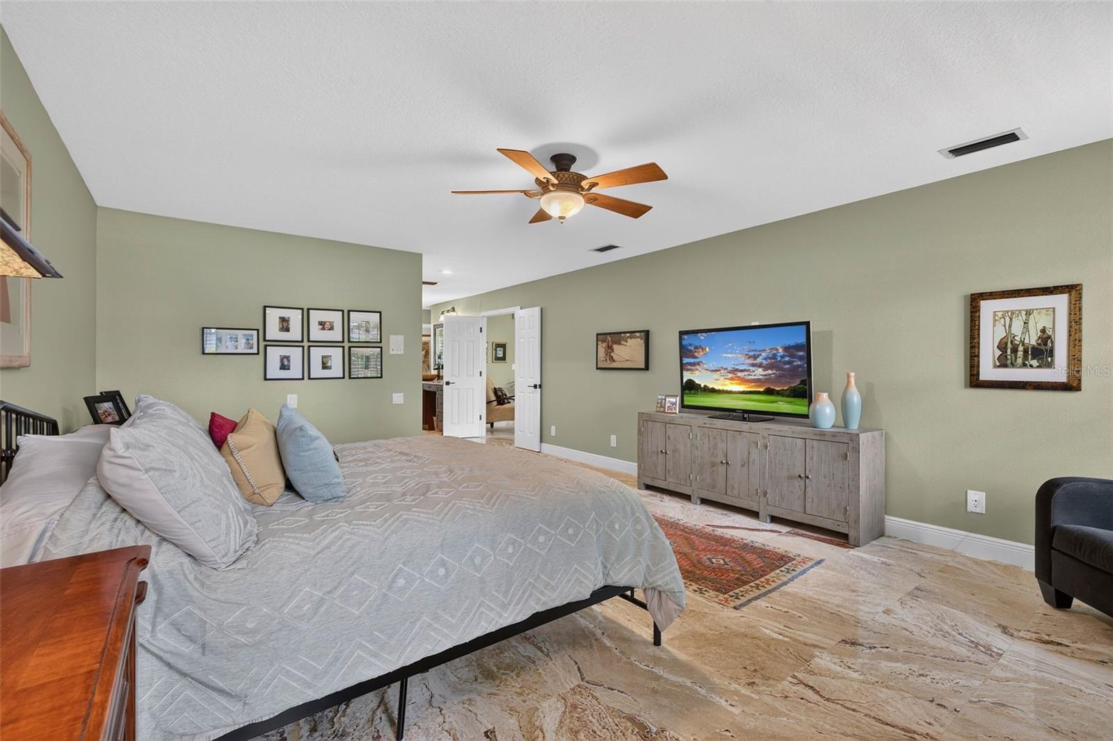 2604 ROYAL LIVERPOOL DR — photo 24