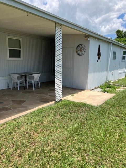 3350 COURTNEY DR — photo 2