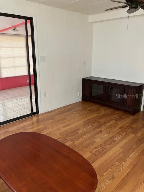 3350 COURTNEY DR — photo 5