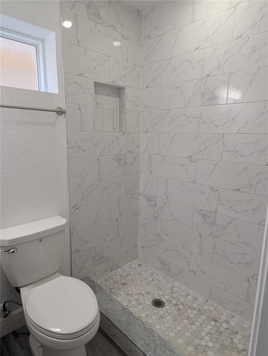 8904 TAMPA ST #2 — photo 11