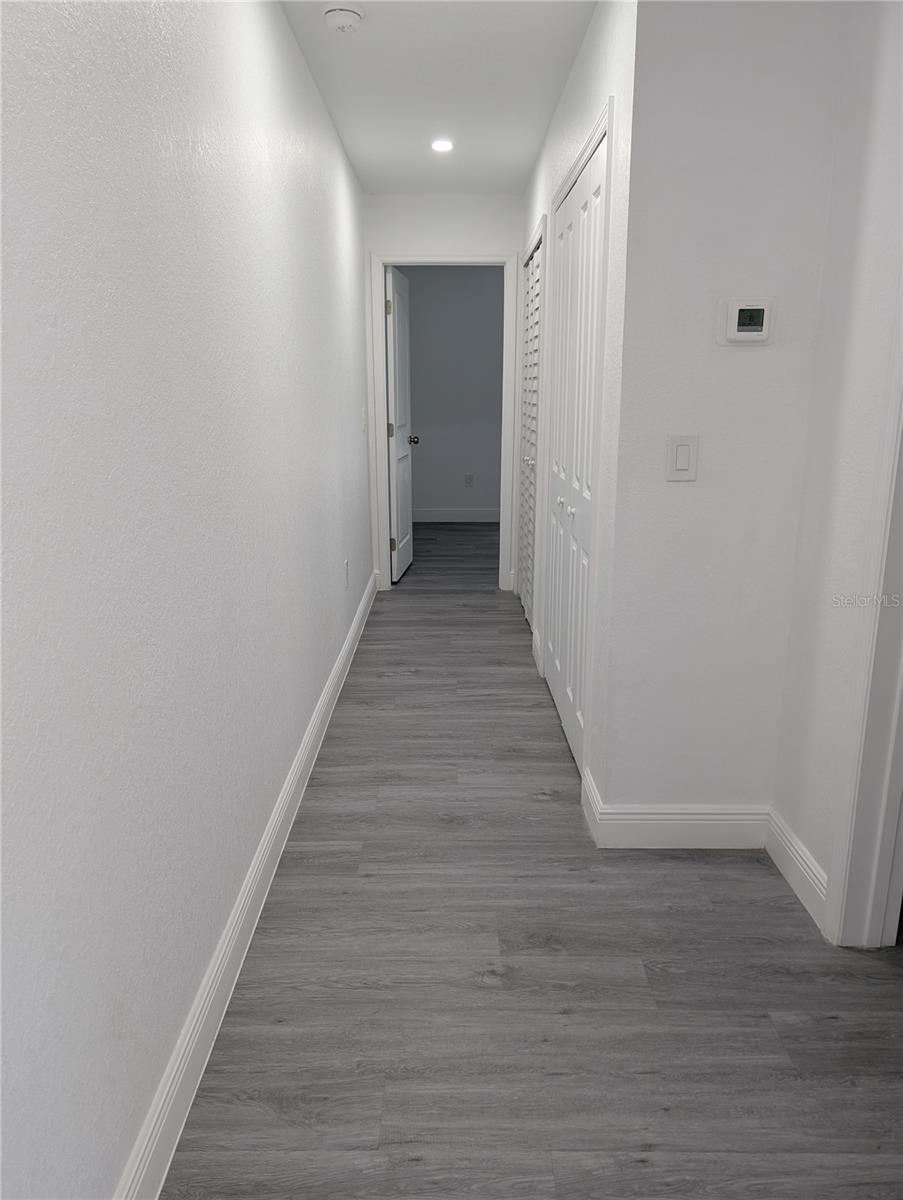 8904 TAMPA ST #2 — photo 4
