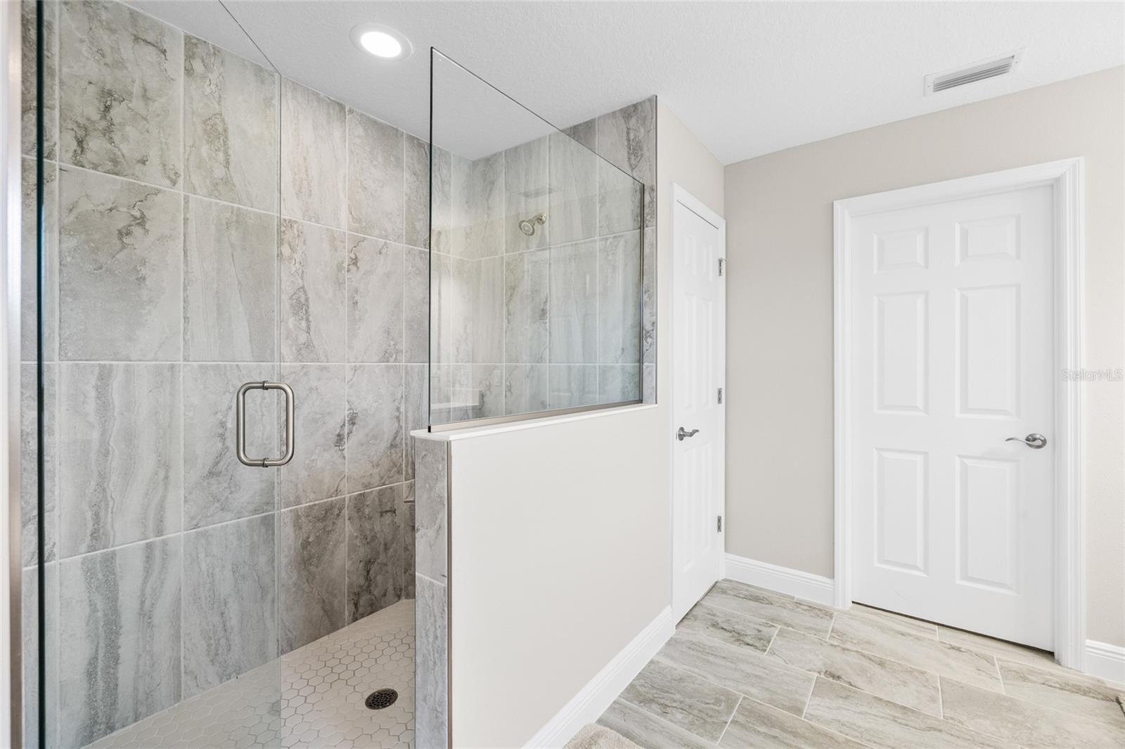4073 MAURICE AVE — photo 30