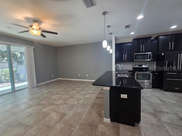 6445 BAYTOWN DR — photo 7