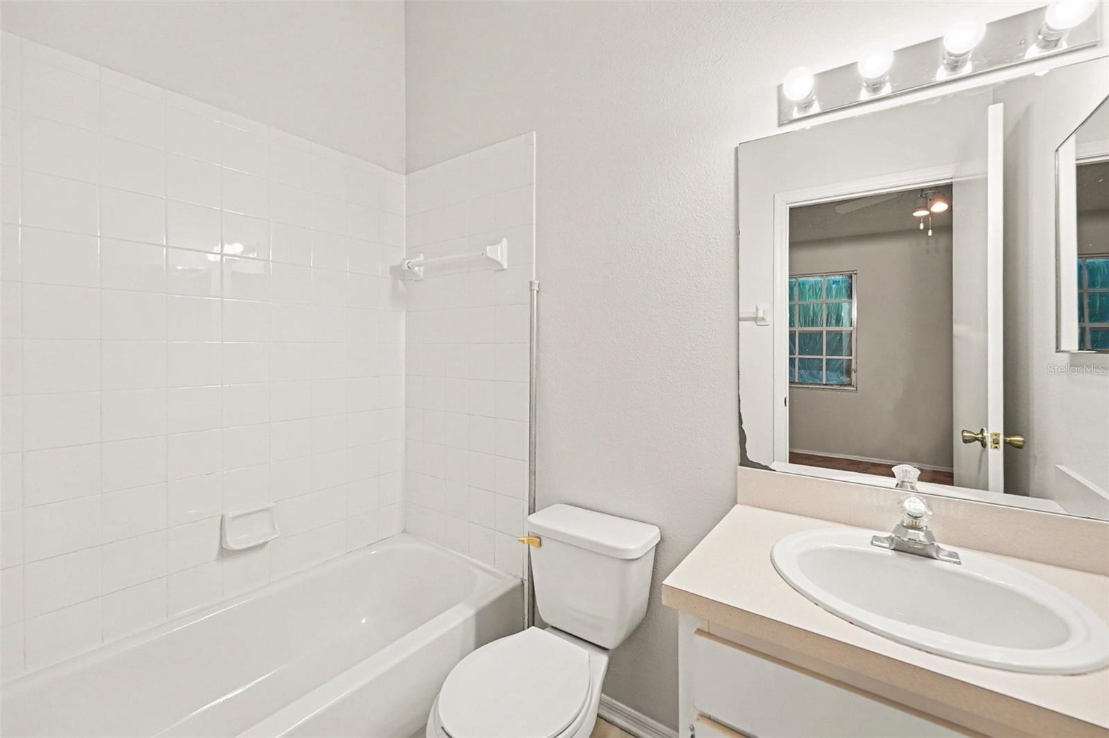 366 COUNTRYSIDE KEY BLVD — photo 22