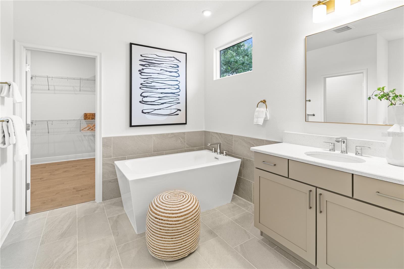 4421 W BAY COURT AVE — photo 28