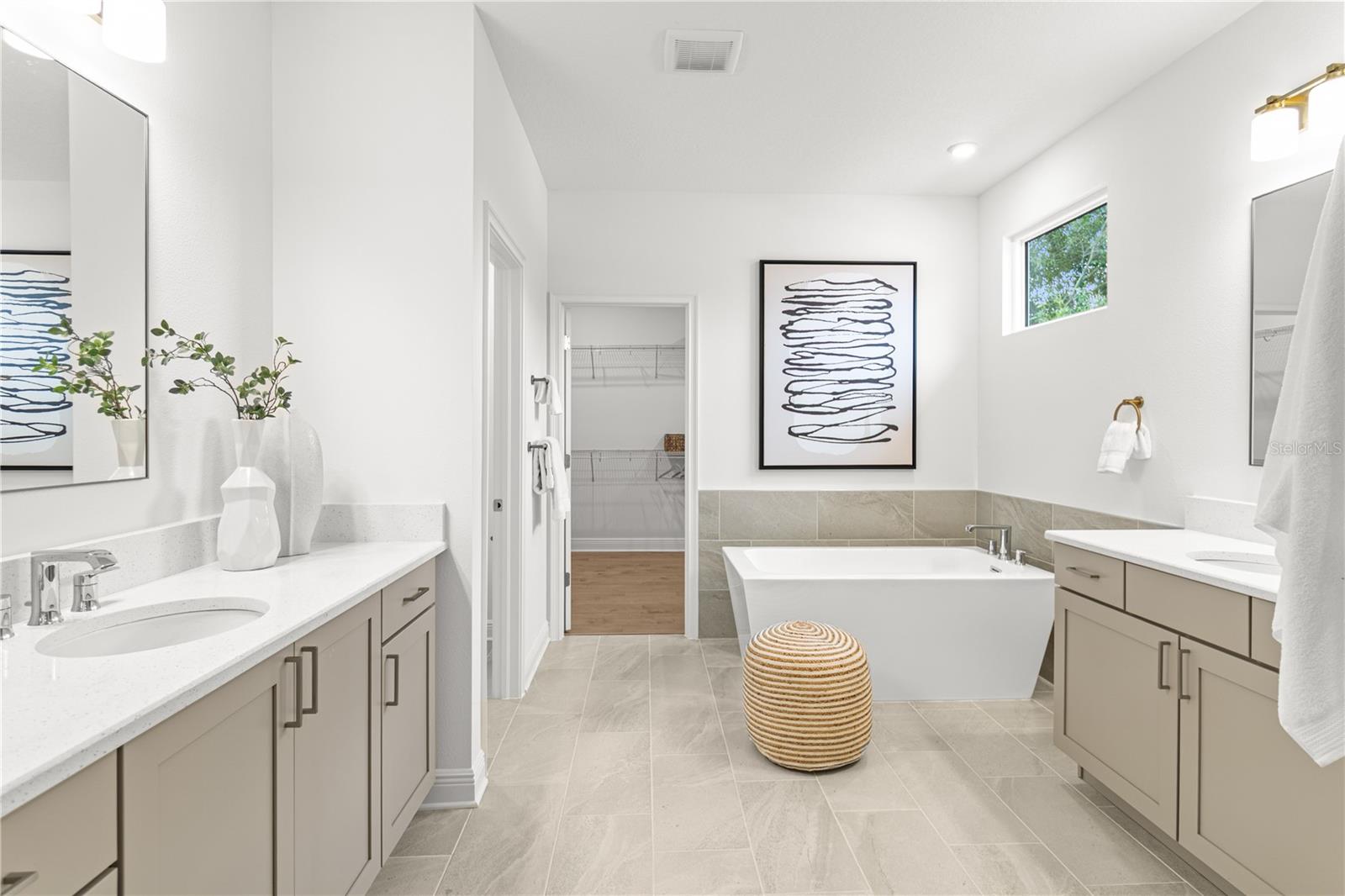 4421 W BAY COURT AVE — photo 36