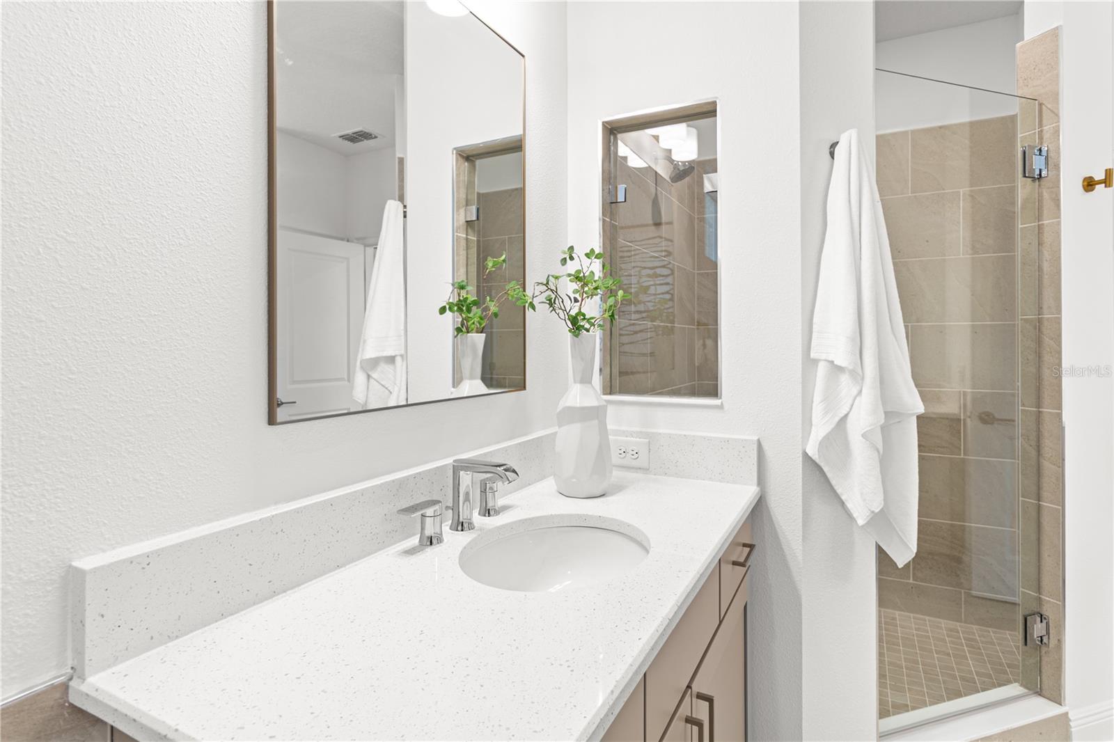 4421 W BAY COURT AVE — photo 35