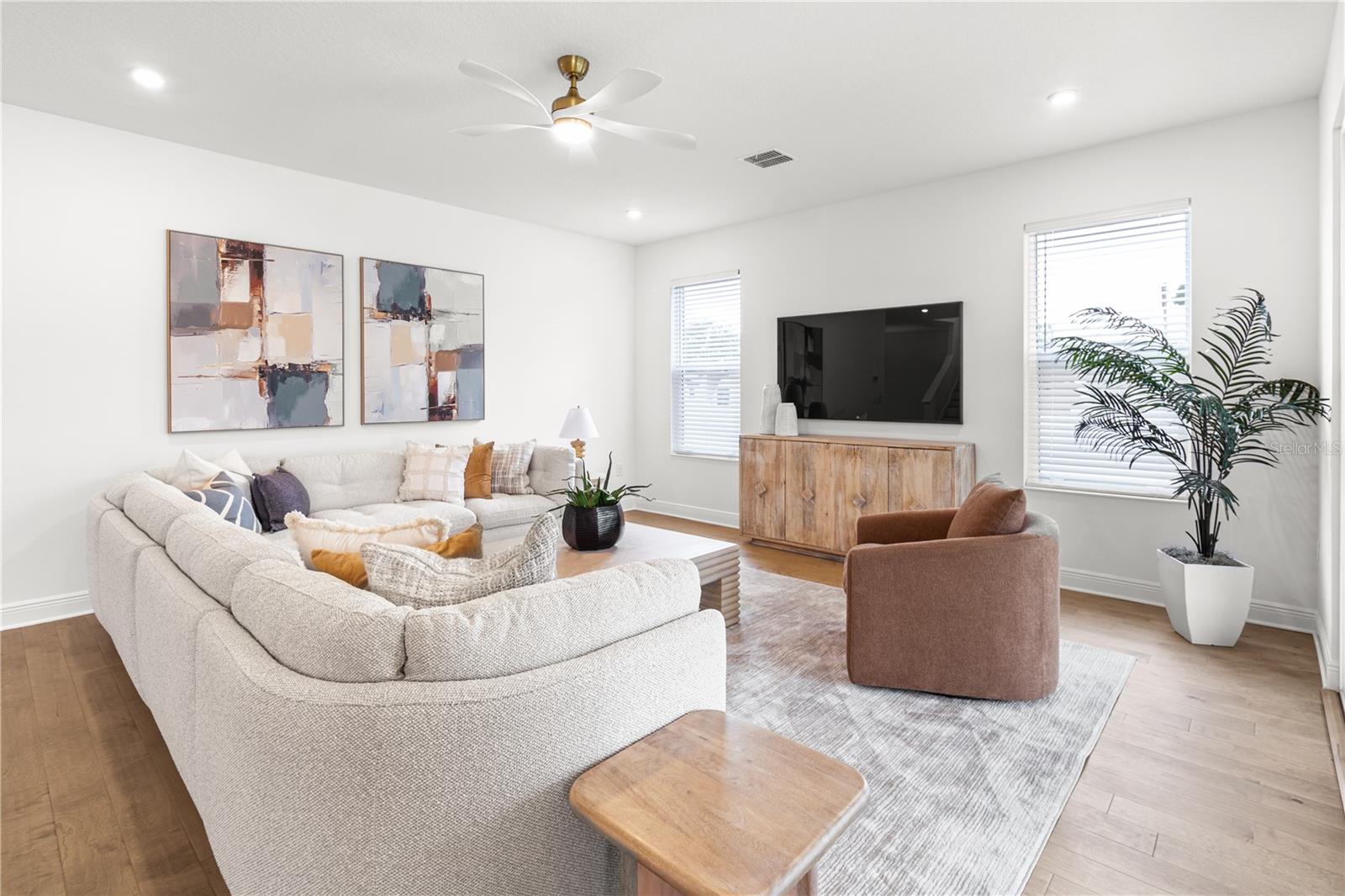4421 W BAY COURT AVE — photo 5