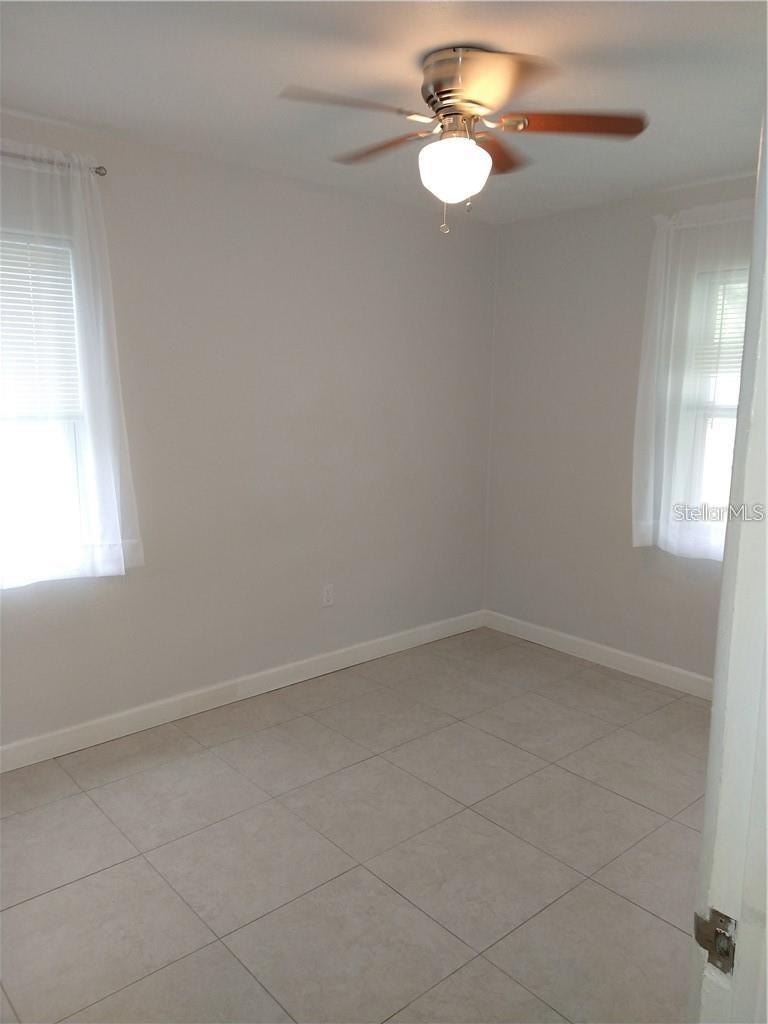 2155 TEMPLE ST — photo 11