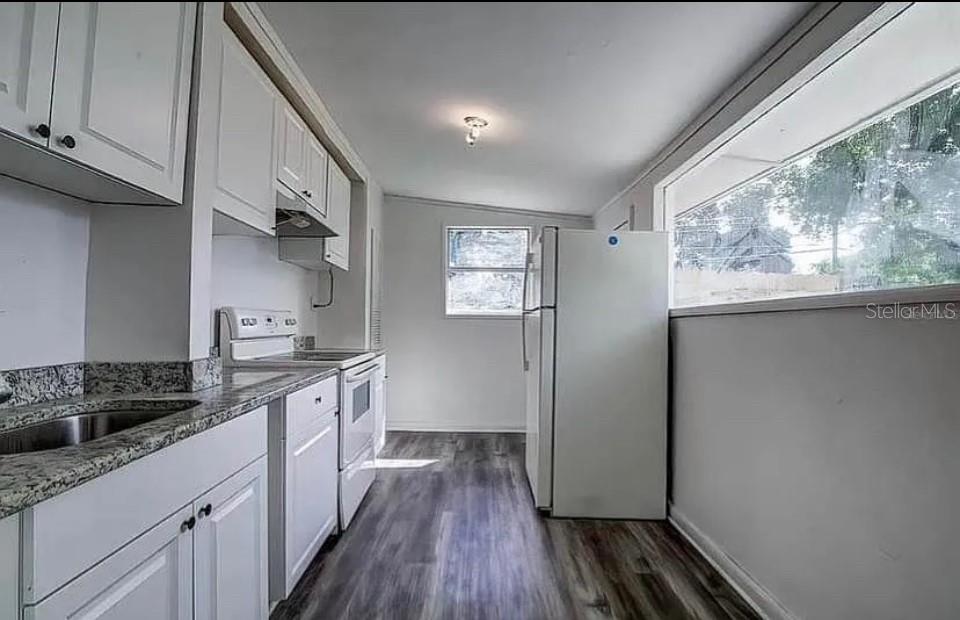 8428 N HIGHLAND AVE — photo 6