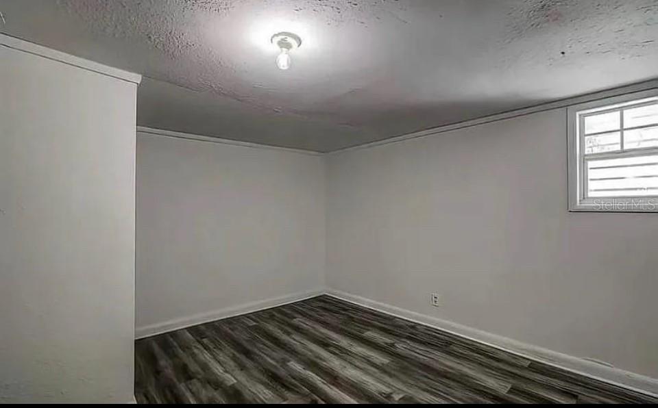 8428 N HIGHLAND AVE — photo 11