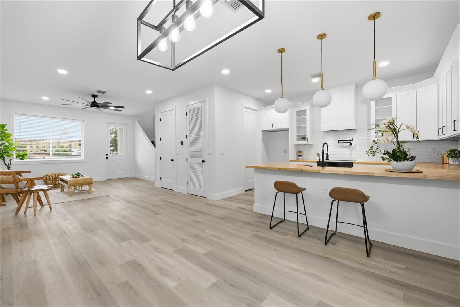 2138 W NASSAU ST #3 — photo 9