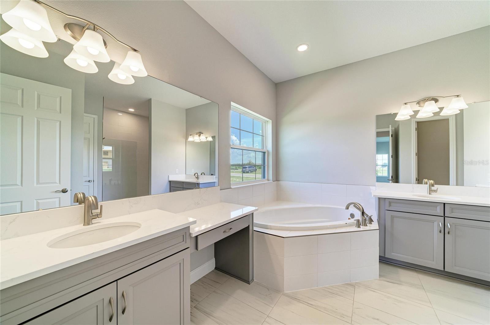 10183 LILAC MANOR TRCE — photo 7