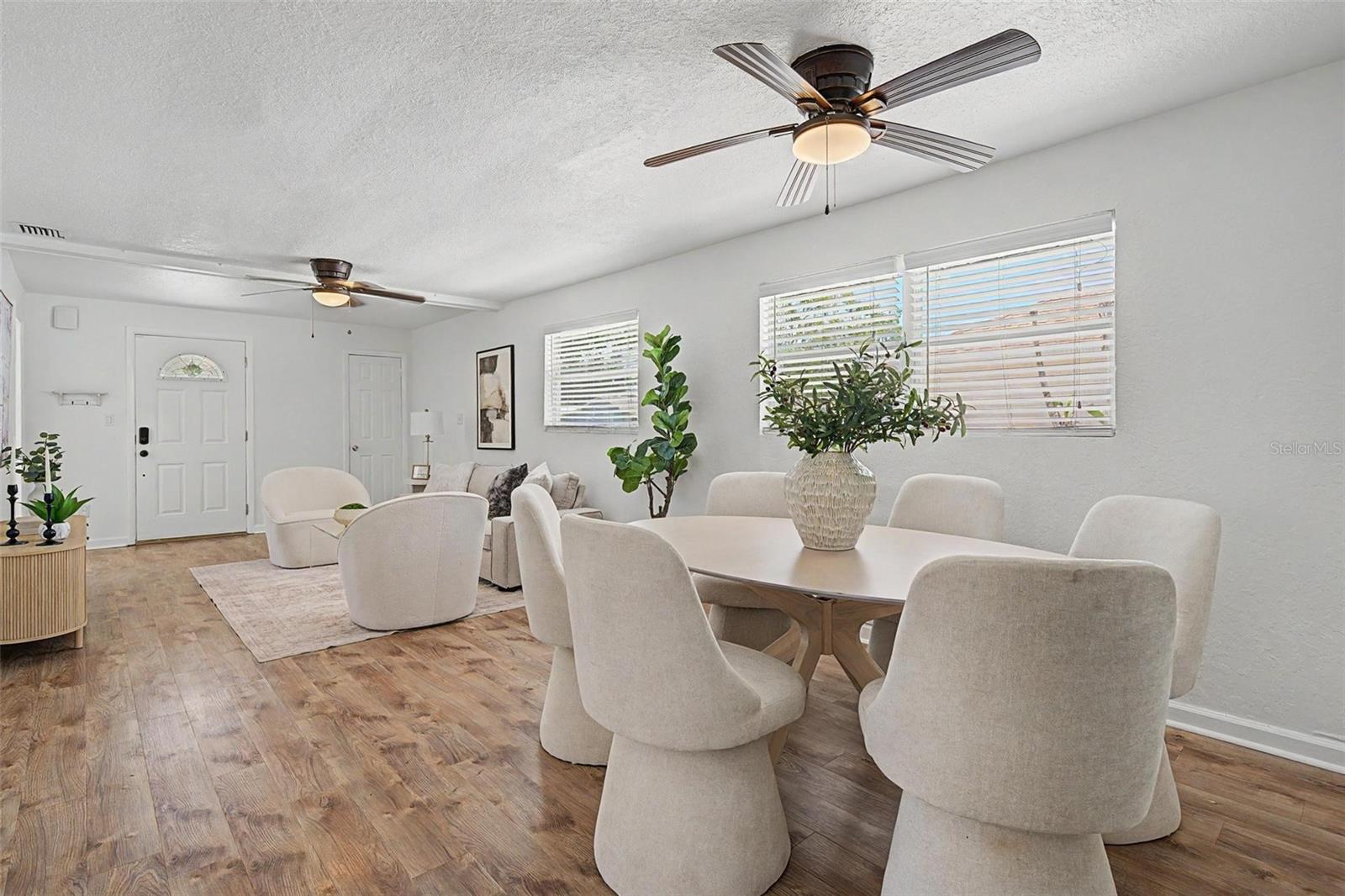 3913 N LYNN AVE — photo 4
