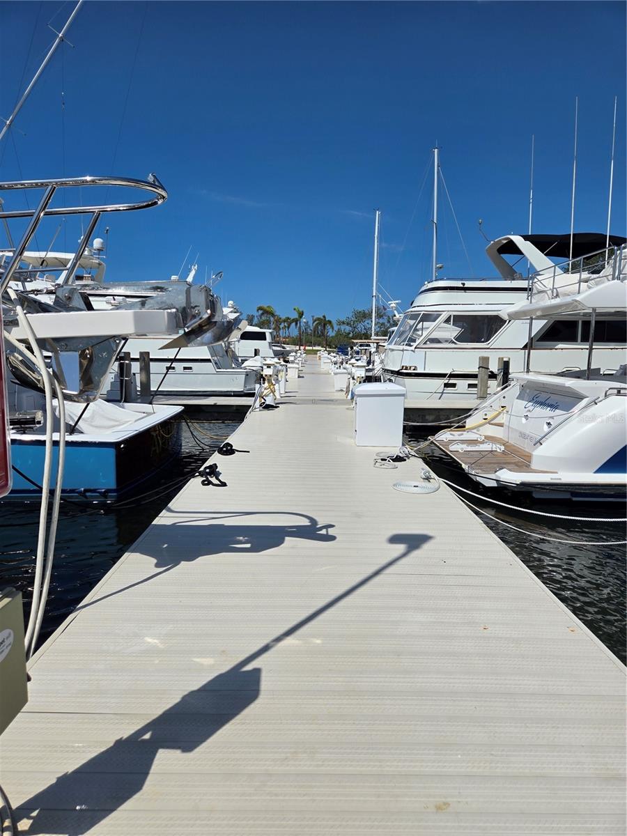 2800 HARBOURSIDE DR #D-16 — photo 8