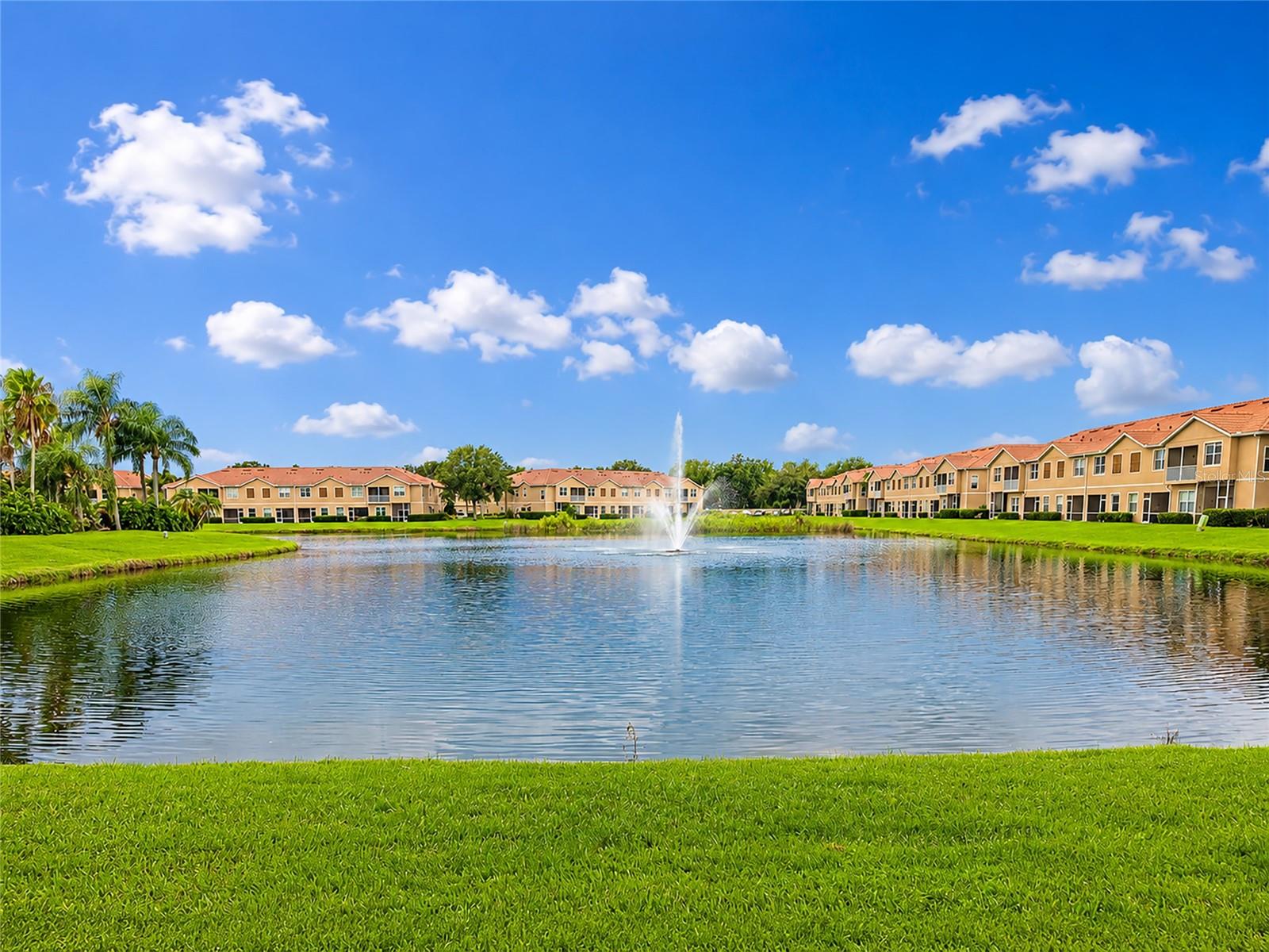 3426 PARKRIDGE CIR #34-105 — photo 4