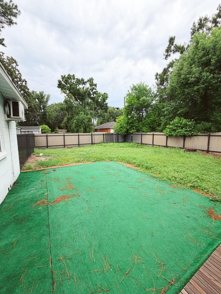 6504 N PACKWOOD AVE — photo 11