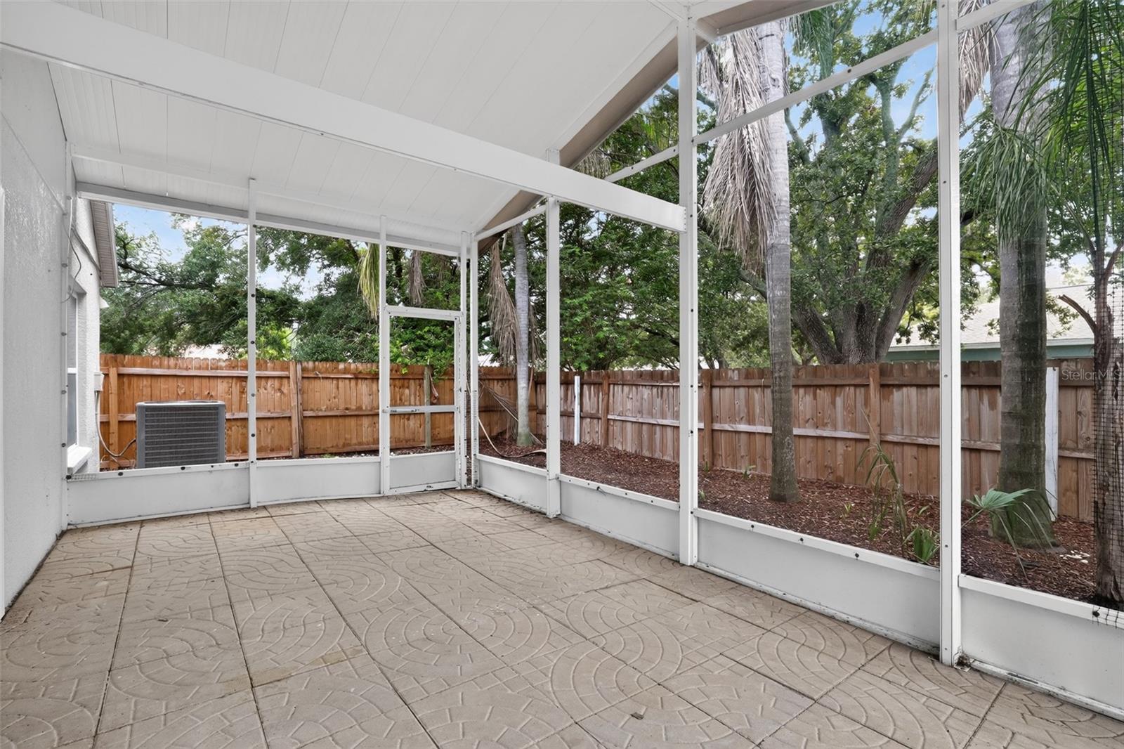 12421 EARLY RUN LN — photo 13