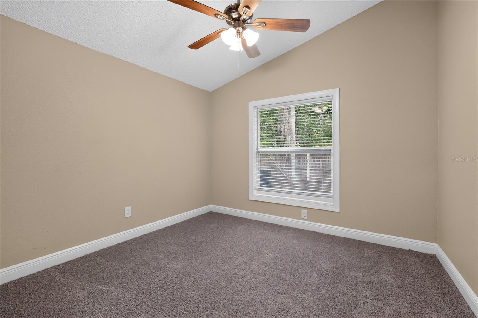 12421 EARLY RUN LN — photo 8