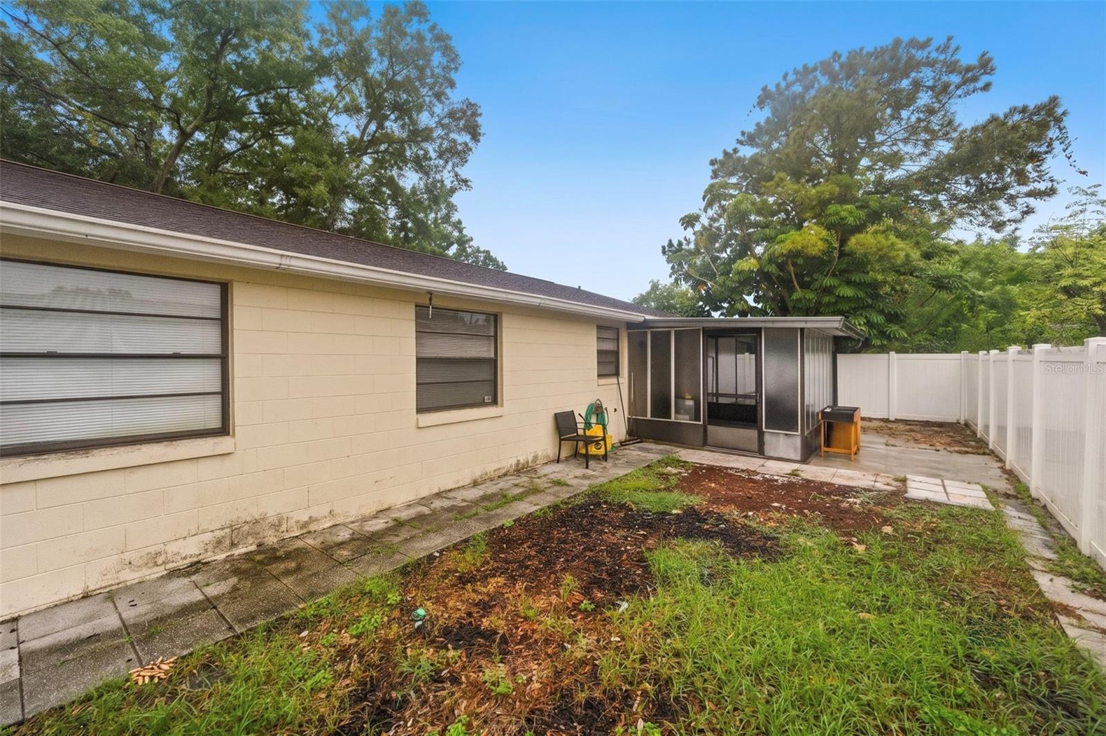 9403 AFTON CT — photo 27