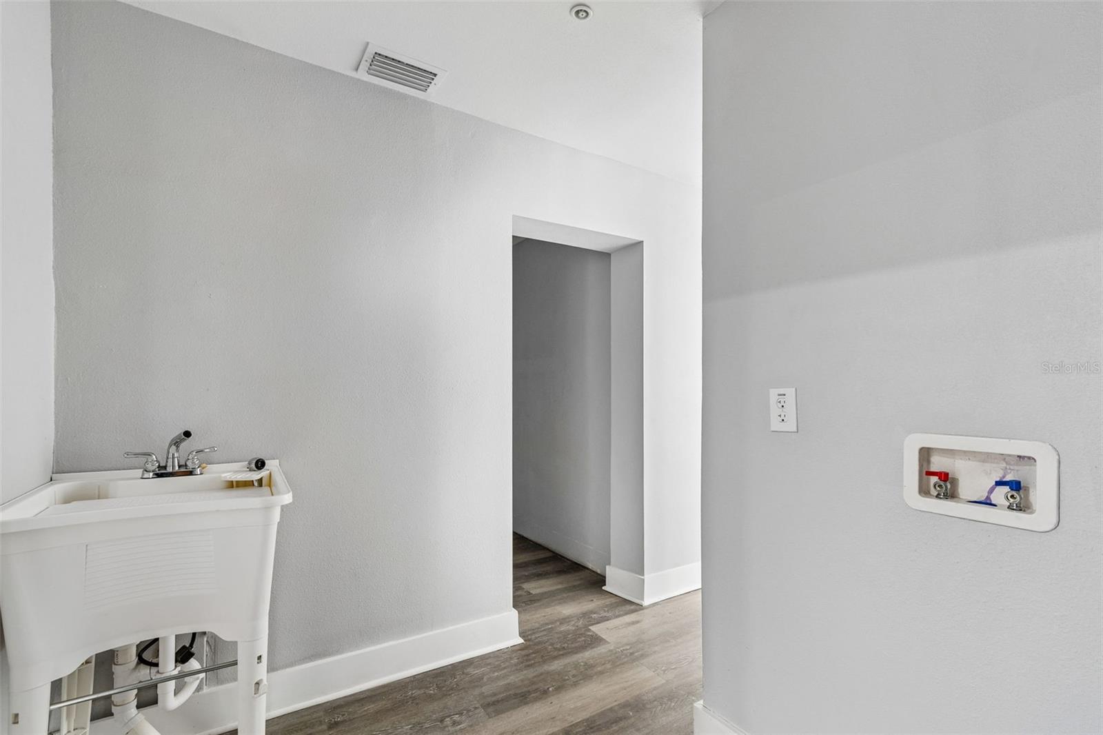3901 W PLATT ST W #12 — photo 11