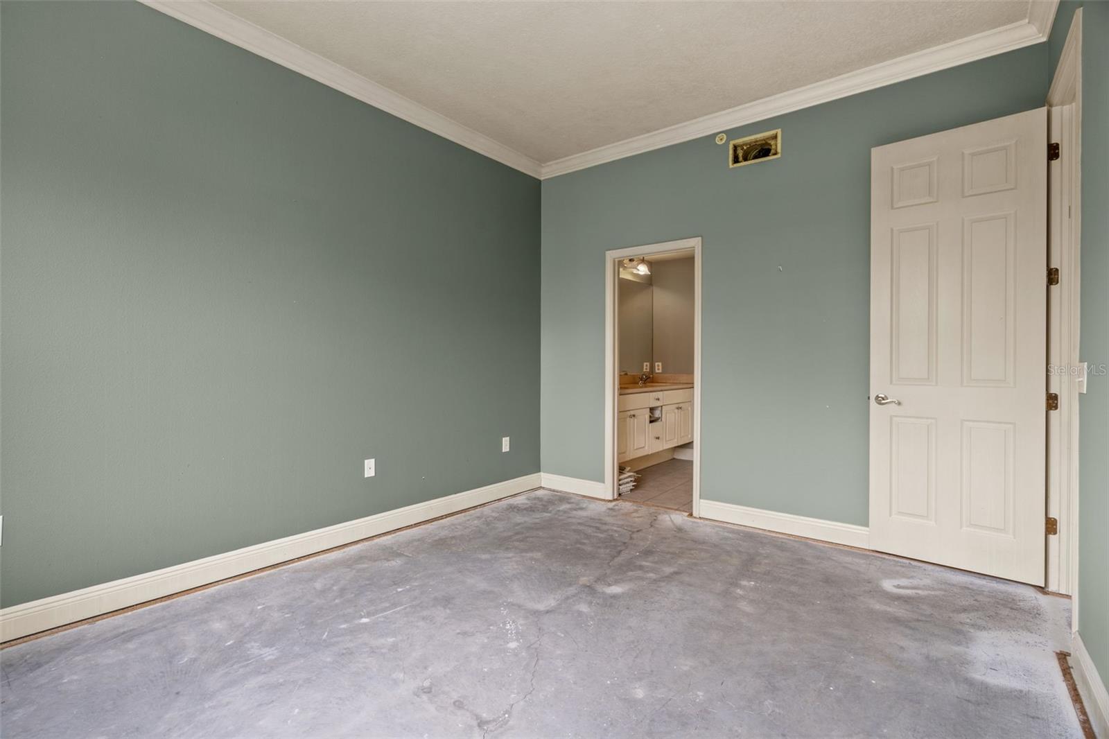 6808 DALI AVE #101 — photo 32