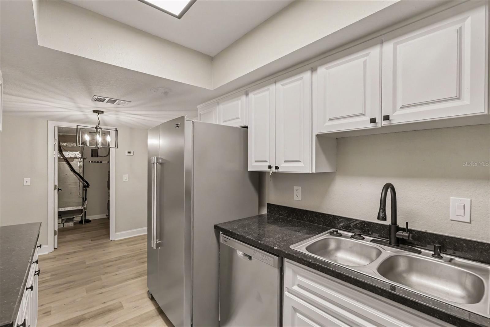 3711 W IOWA AVE #115 — photo 11