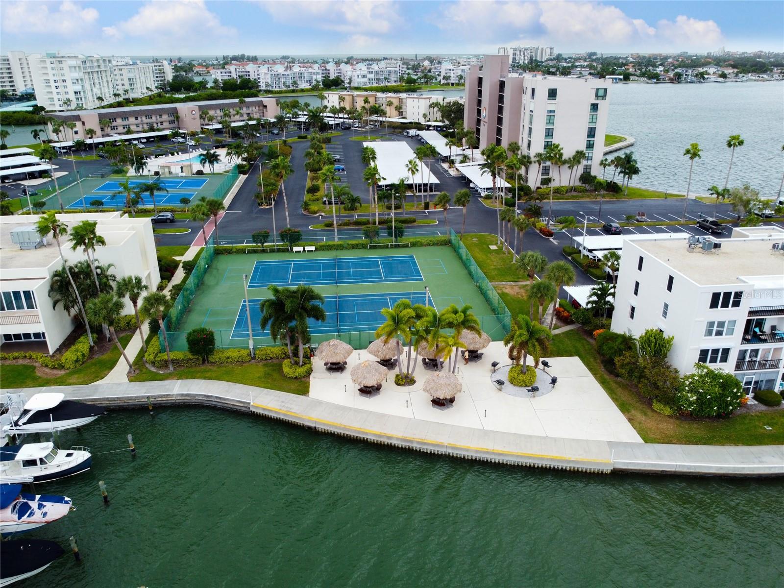 7625 SUN ISLAND DR S #202 — photo 16