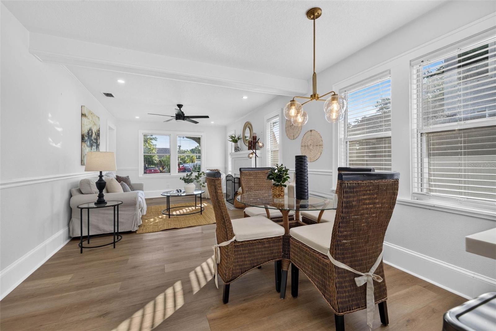 4624 IRIS ST N — photo 10