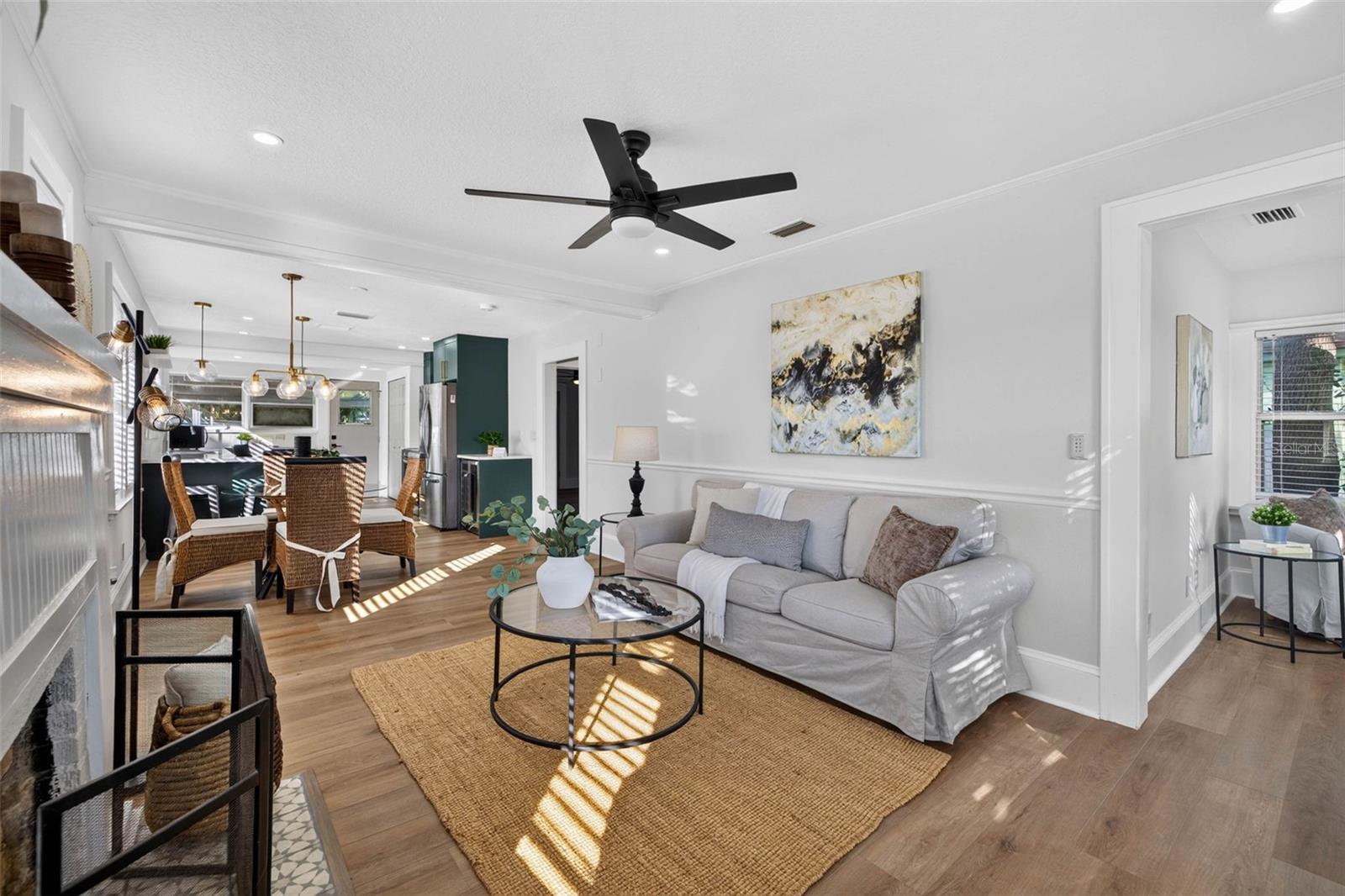 4624 IRIS ST N — photo 6