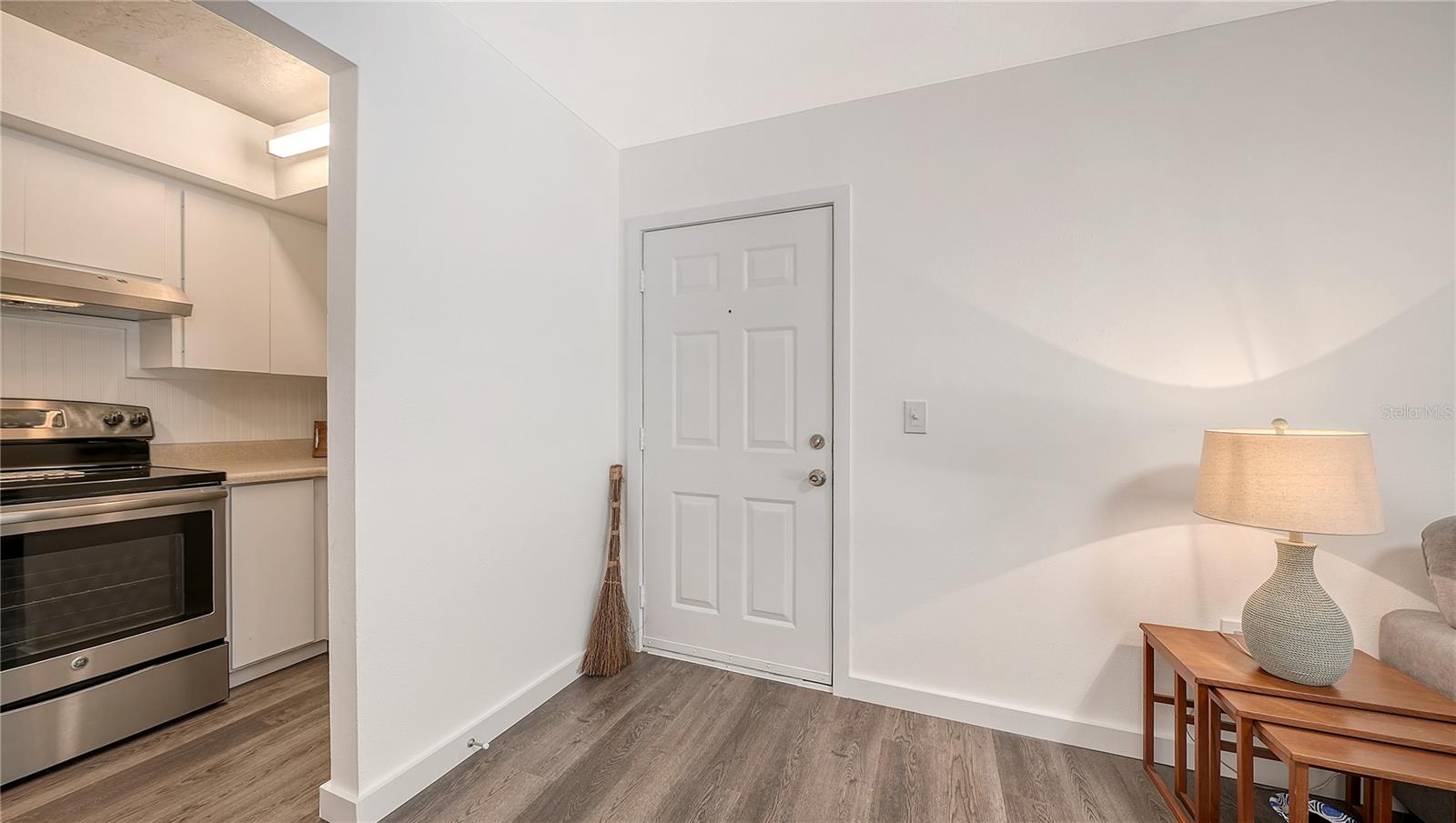 631 N ORANGE AVE #108 — photo 6