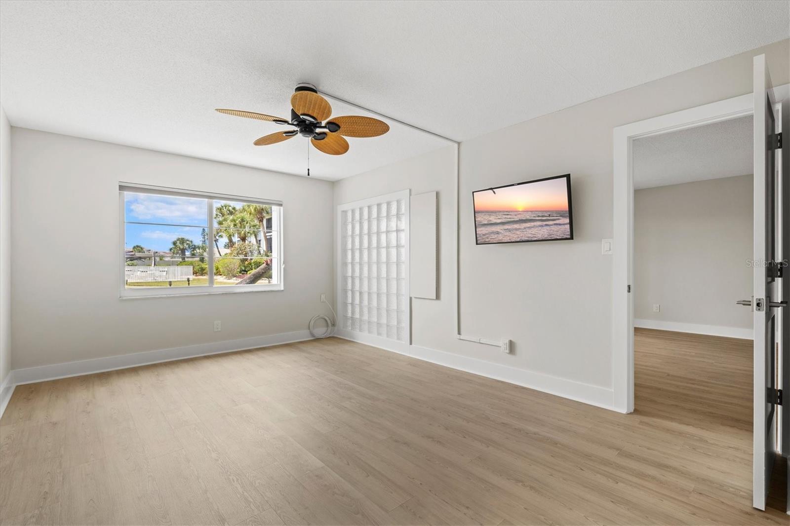 5600 BEACH WAY DR #109 — photo 32