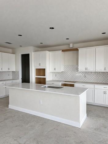 18716 HEARTLAND PL — photo 3