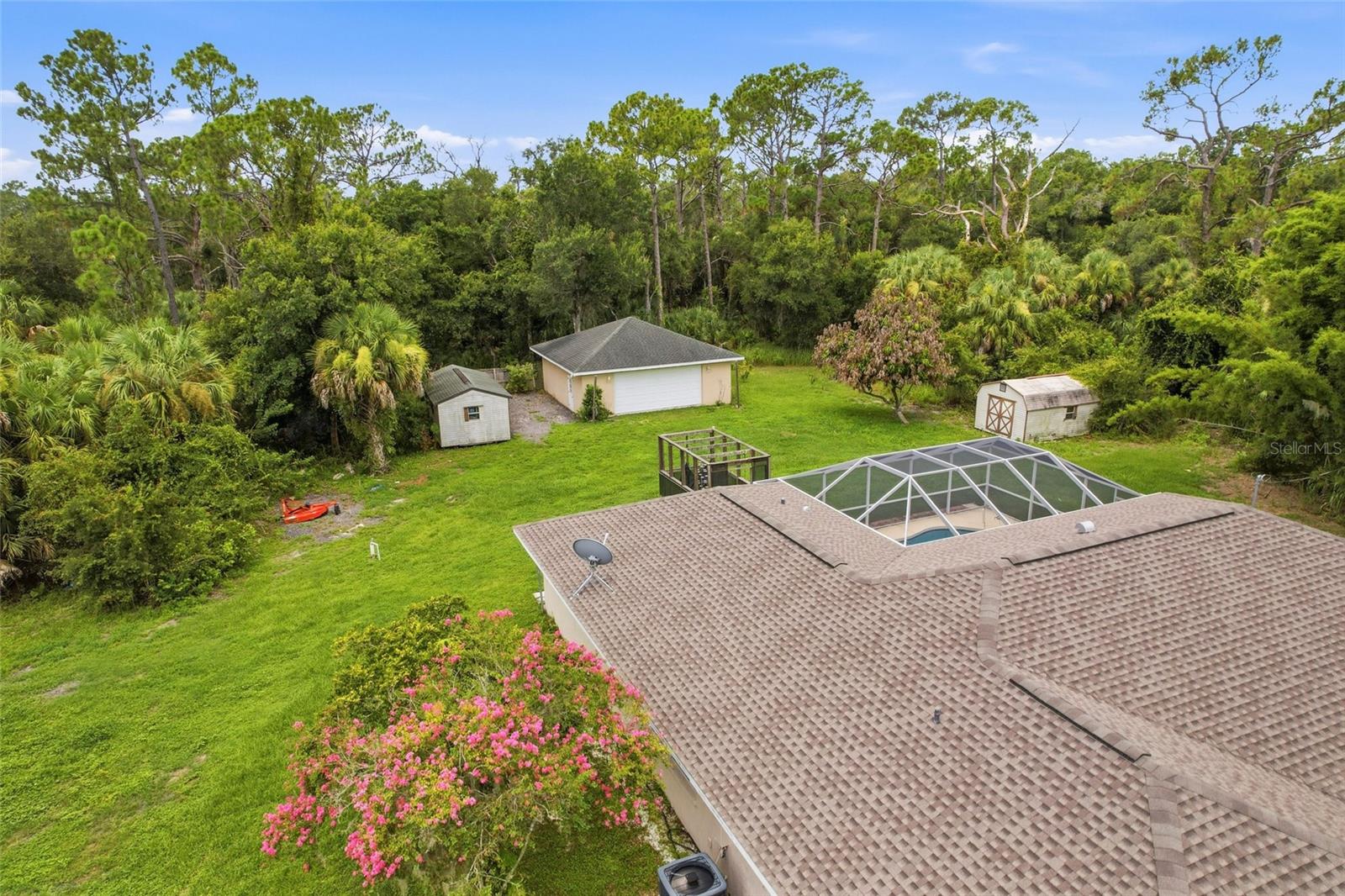2209 TROPICAIRE BLVD — photo 58