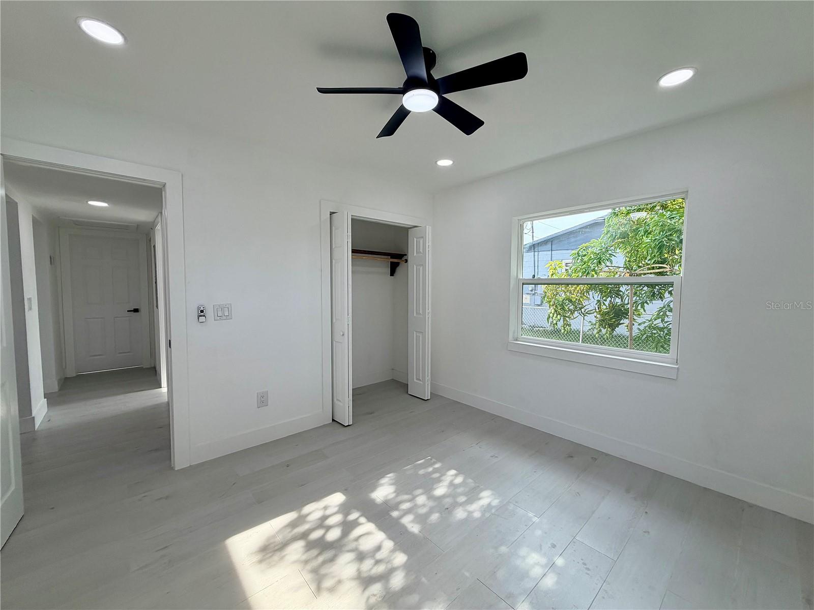 3117 W LEROY ST — photo 25