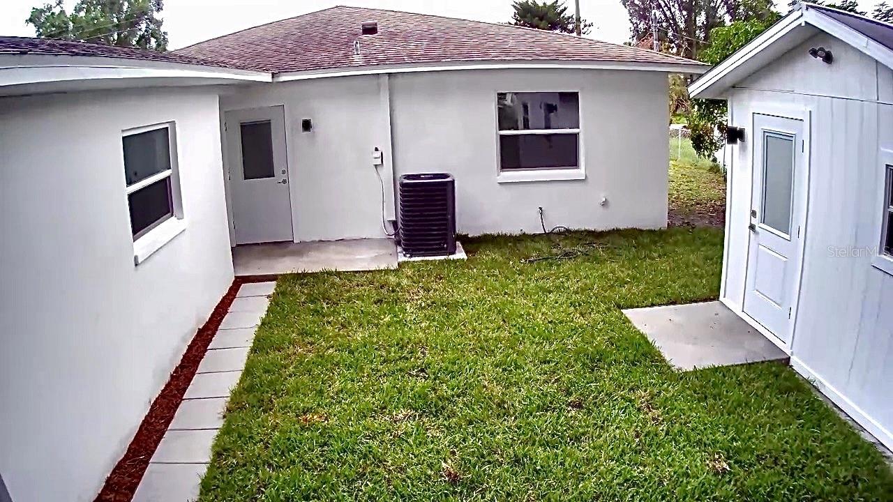 3117 W LEROY ST — photo 10
