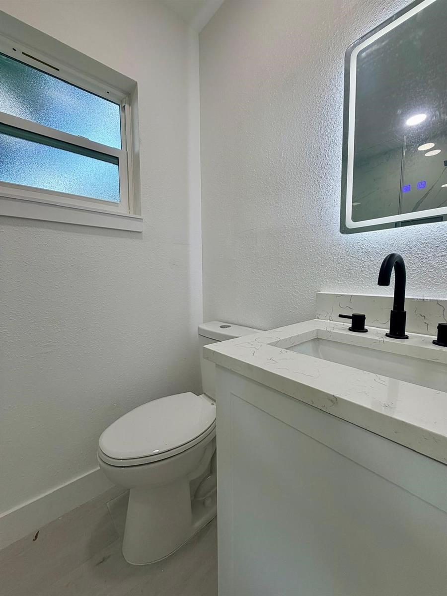 3117 W LEROY ST — photo 39