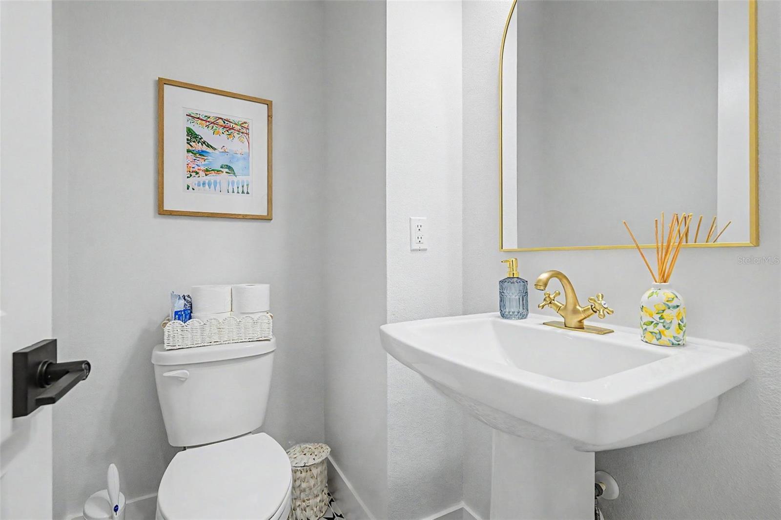 6605 N NEBRASKA AVE #28 — photo 15