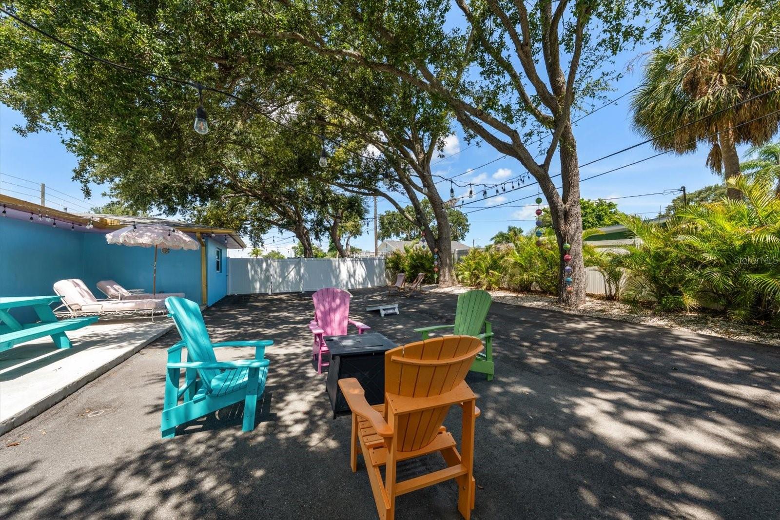 2050 W BAY DR — photo 38