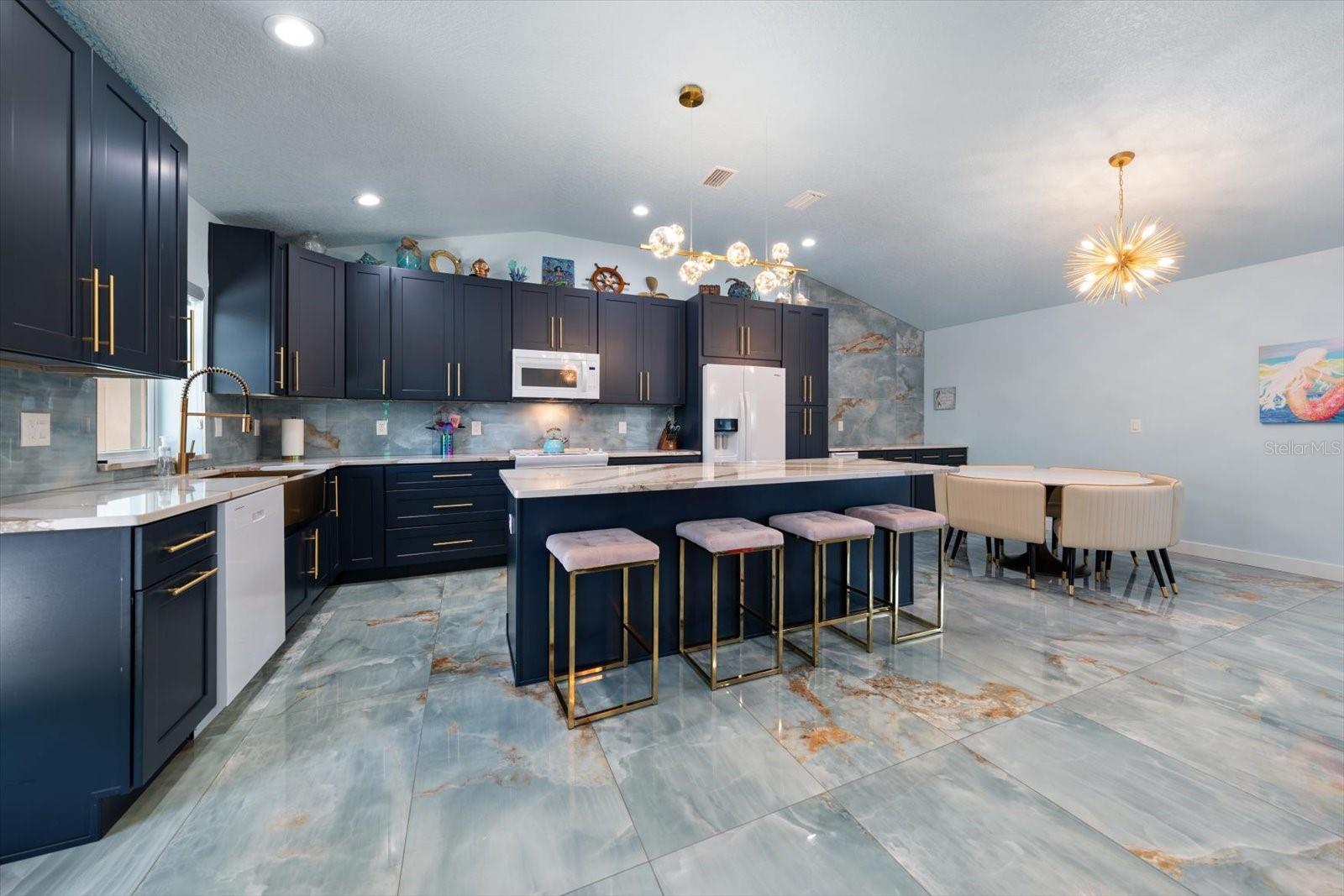2050 W BAY DR — photo 8