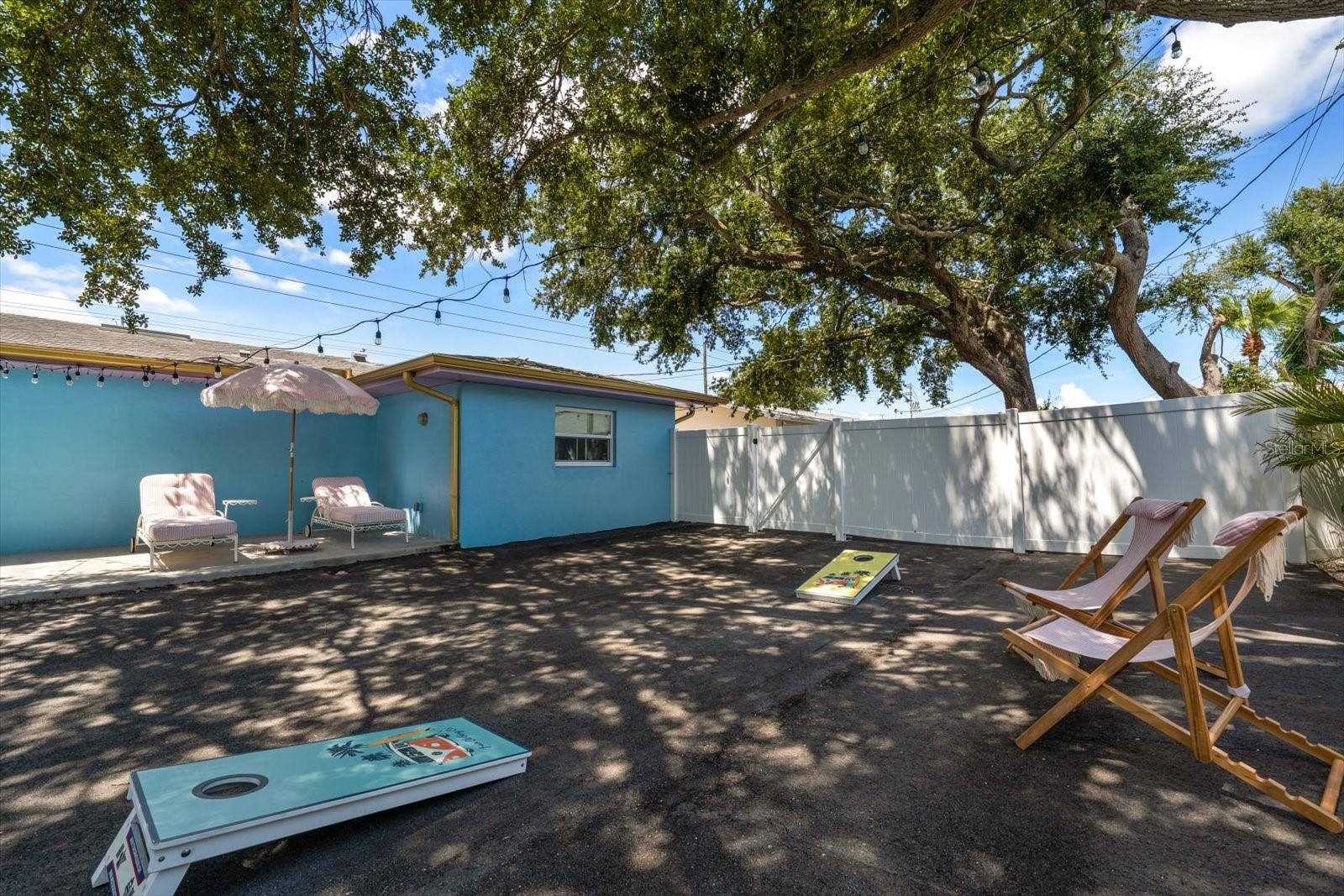 2050 W BAY DR — photo 40
