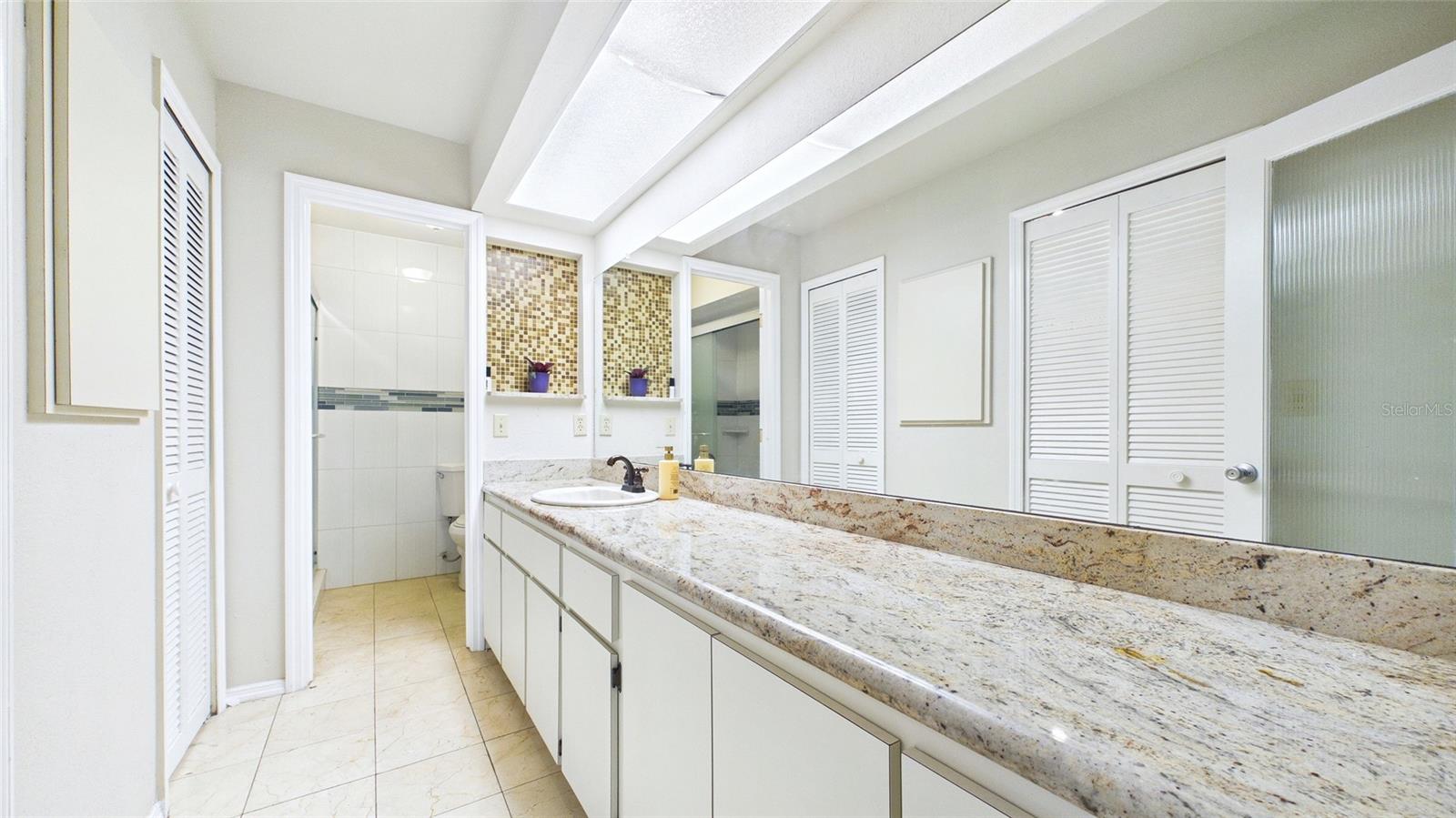 2122 TARPON LANDINGS DR — photo 24
