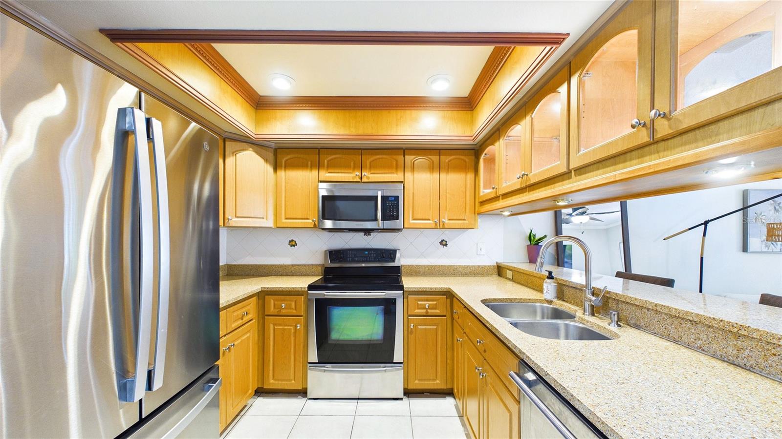 2122 TARPON LANDINGS DR — photo 8