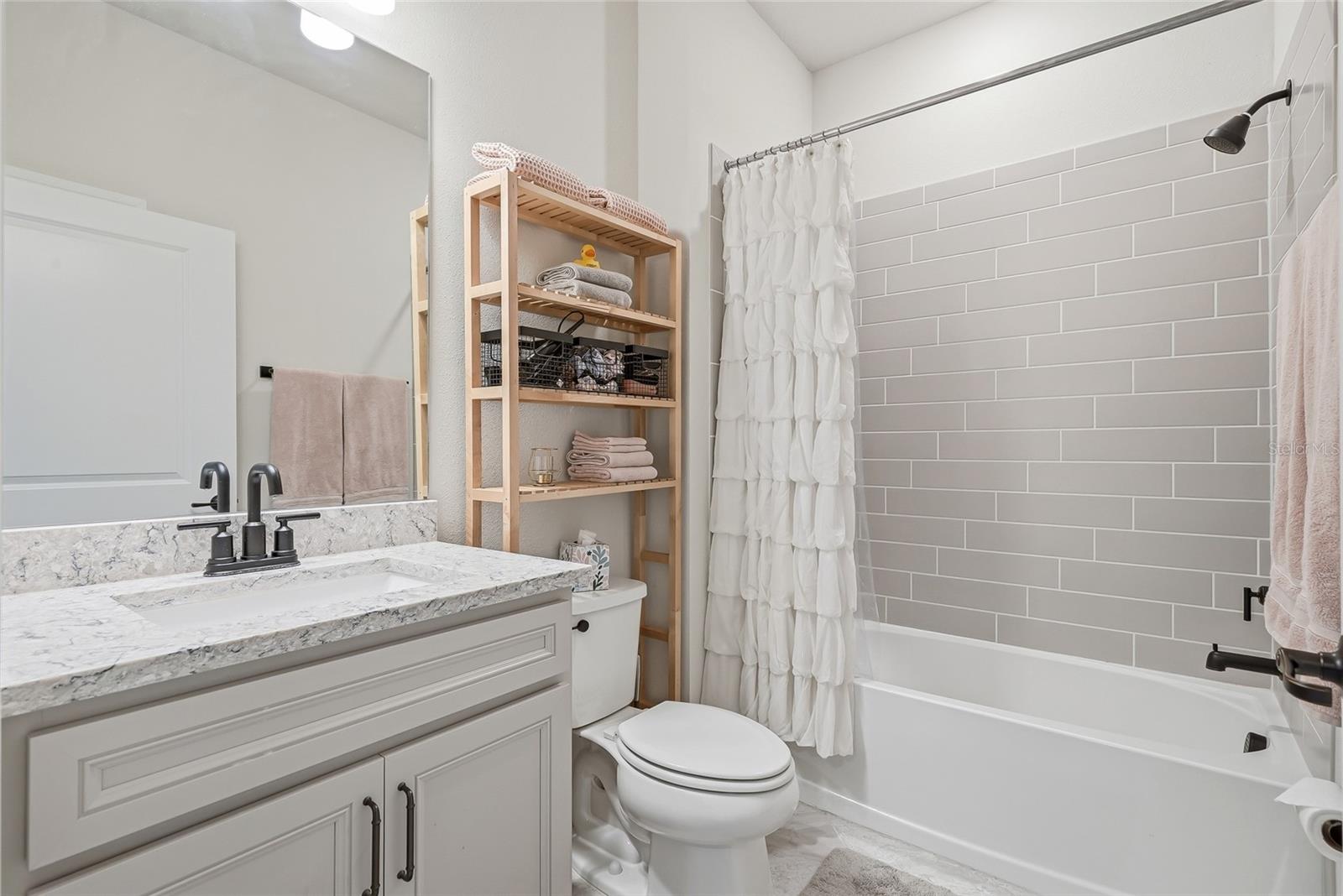 4678 DOVER BLUFF CT — photo 35